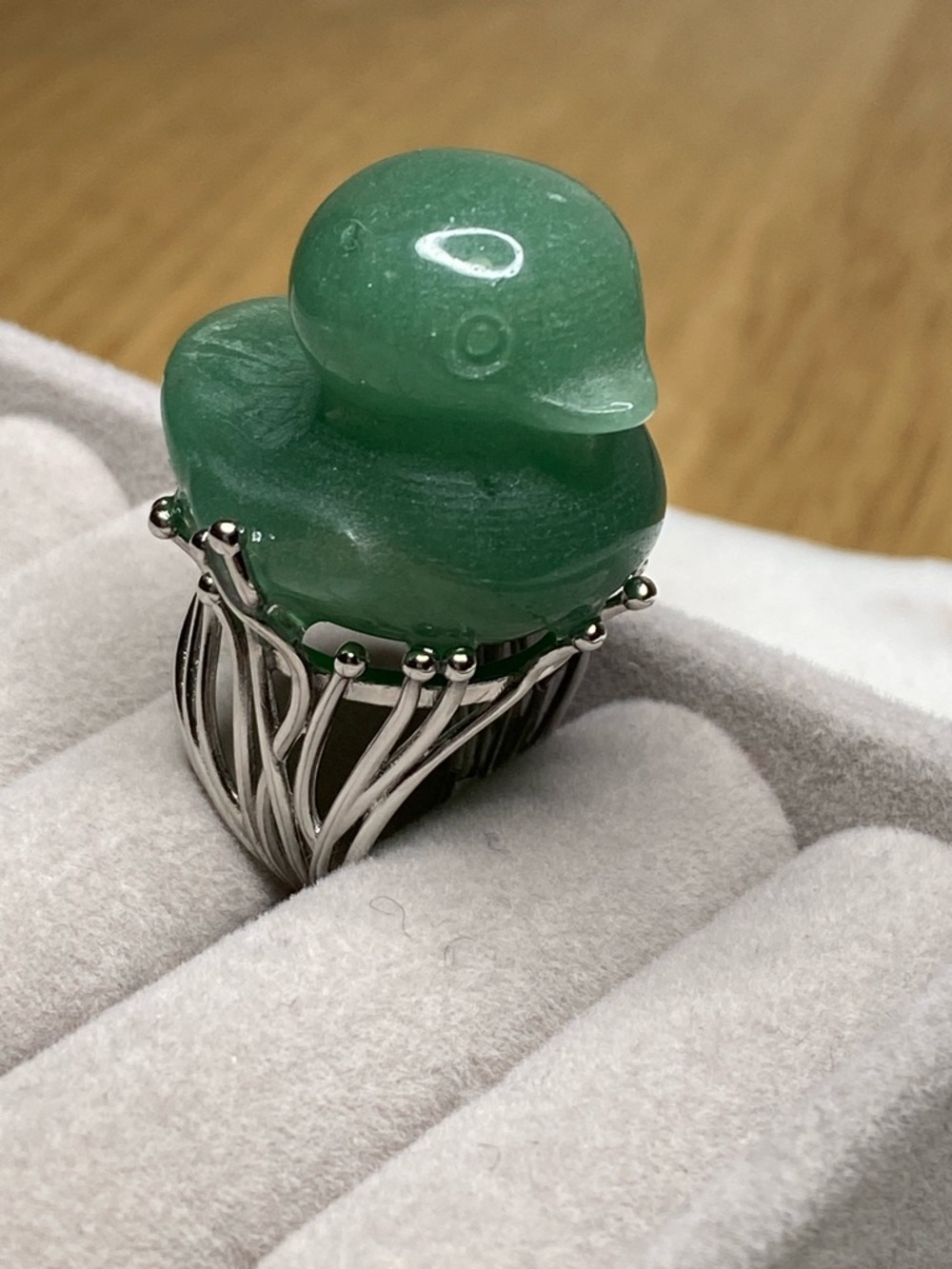Carved Green Aventurine Duck Ring • Whimsical Rubber Ducky Jewelry • Artisan Gem - Picture 3 of 6